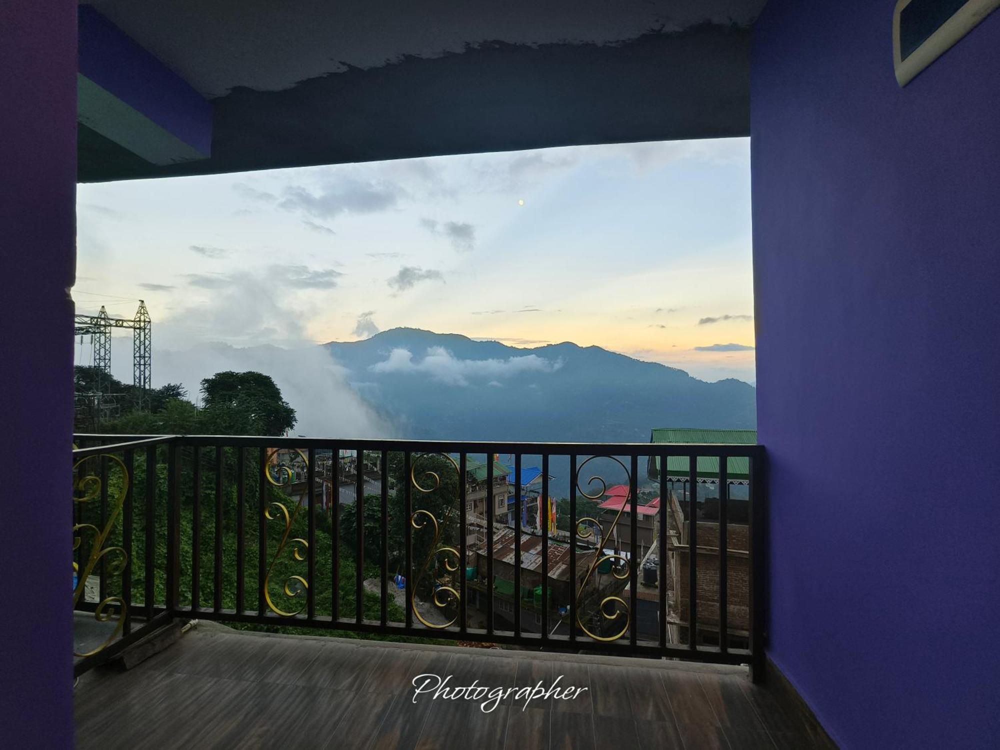 Sharthi Homestay And Lodging Namchi Esterno foto