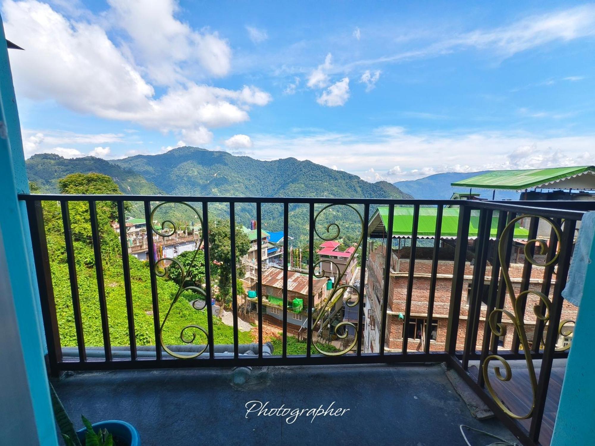 Sharthi Homestay And Lodging Namchi Esterno foto